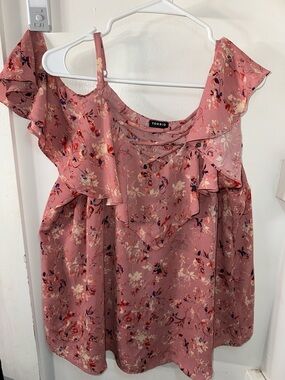 torrid dusty rose floral ruffle cold-shoulder blouse